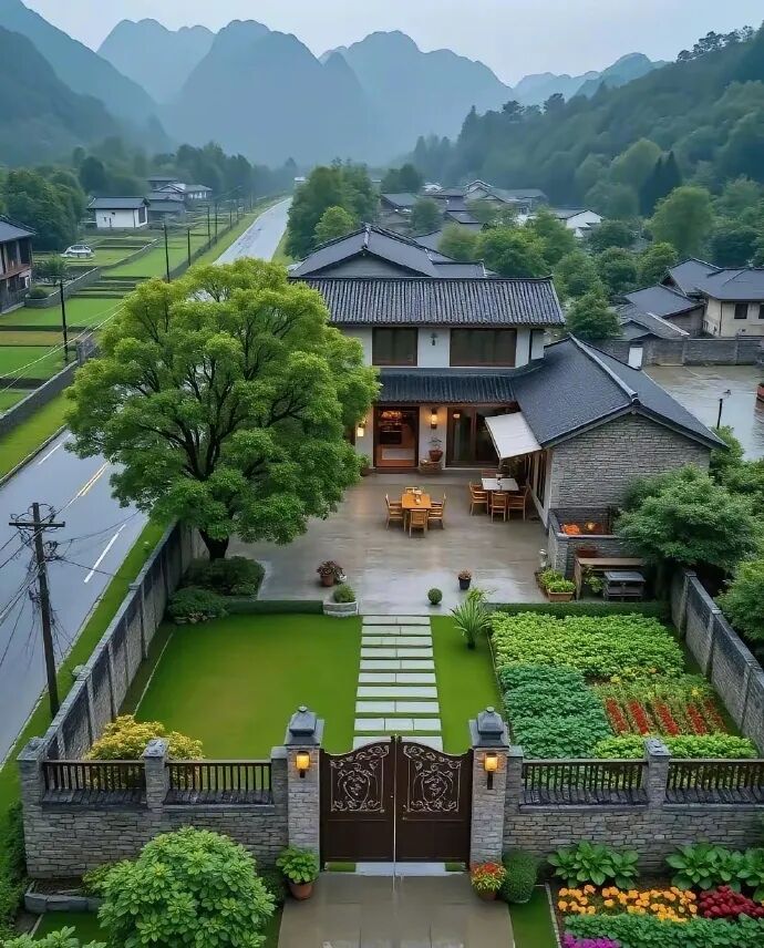 等我有钱了，我要在乡下建一套这样的房子。