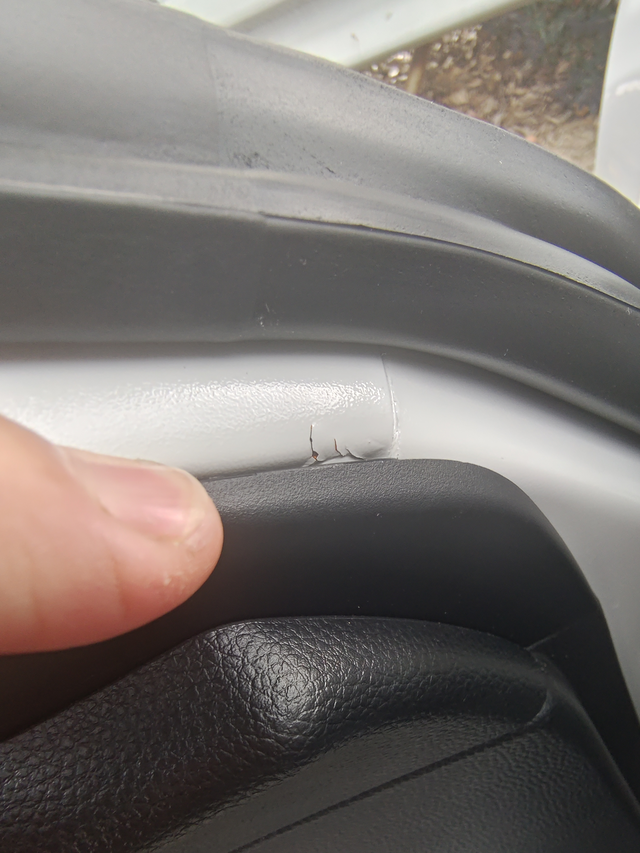 不到一年的车不到一年的车，有好几处都生锈了，本田已经不是之前的本田了