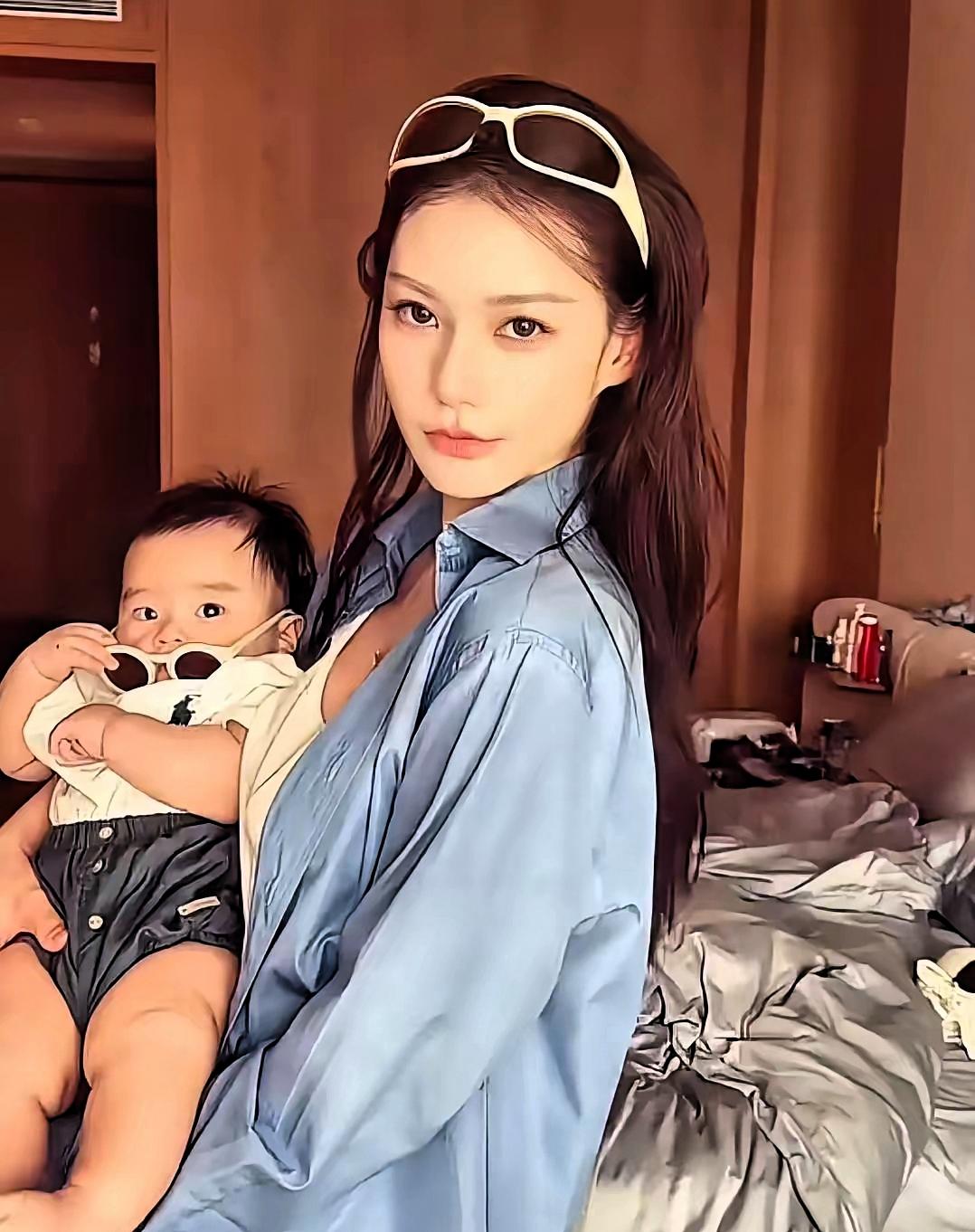 成年人的情感纠葛，无端牵扯年幼孩童，一句话瞬间点燃全网热议。此前张颖颖发文暗讽汪