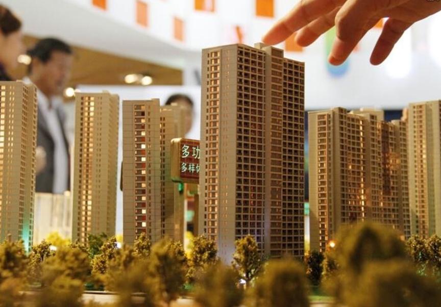 房价接下来几年会逐渐走低吗？先得承认一个事实：房价普涨的时代确实过去了。