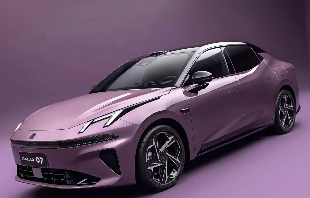 2026款领克07EM-P已于2025年9月25日正式上市。这款车最大的特点是