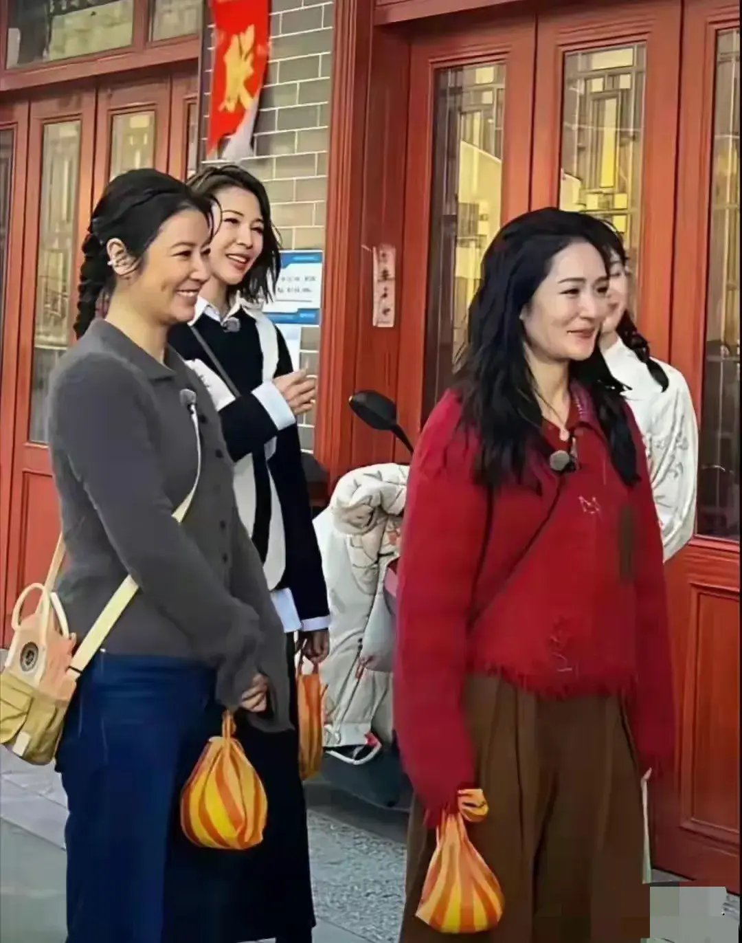 没有美颜，蔡少芬居然是最漂亮的