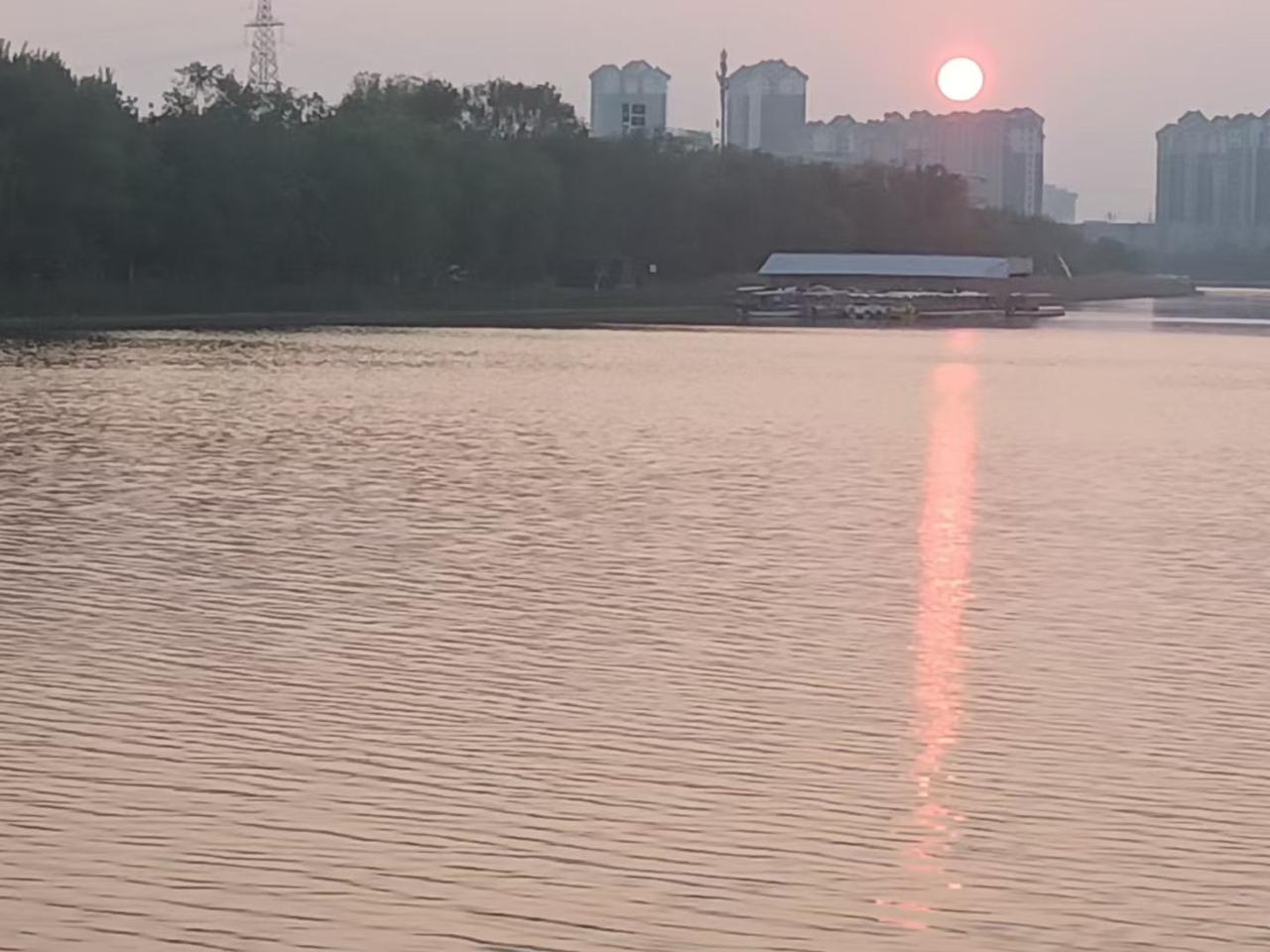 你们知道哪些谣言为了赚钱而编出来吗？现在我来一一揭穿的套路与把戏，每一条都有着完