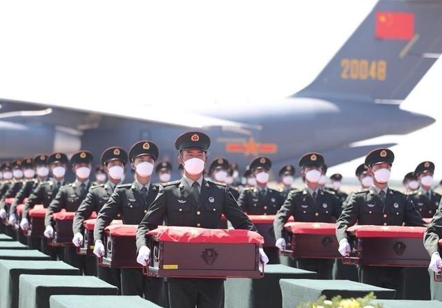 有没有人想过，为什么归国的志愿军遗骸，都是从韩国回家的，而不是朝鲜？要知道，志愿