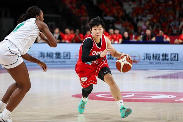 中国女篮亚运会大名单已经公布，刘禹彤终于代表中国女篮征战大赛她们分别是：陈明
