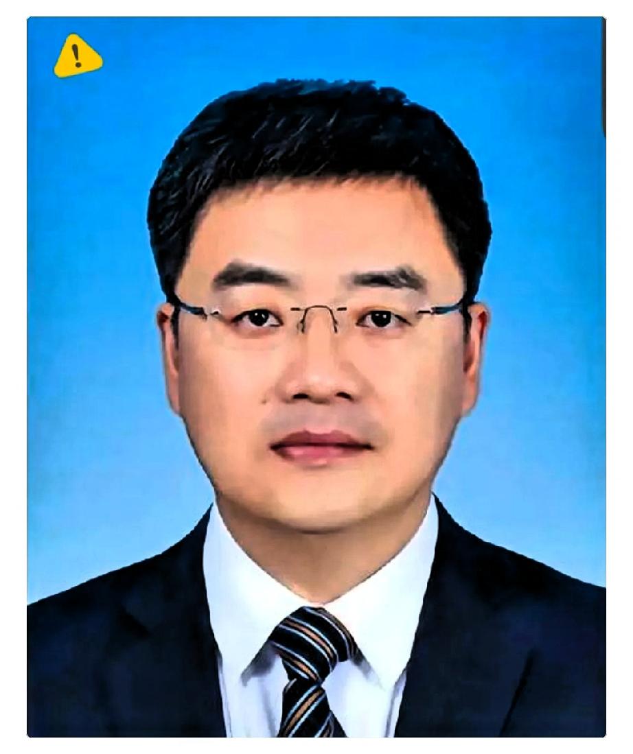 见过贪的，没见过这么“刚”的。别的落马官员，听到风声早就吓软了腿王雄昌