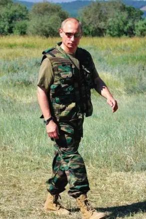 委内瑞拉遭遇“靖康之耻”，受到震动最大的人，或许就是普京了。 这位前克格勃的