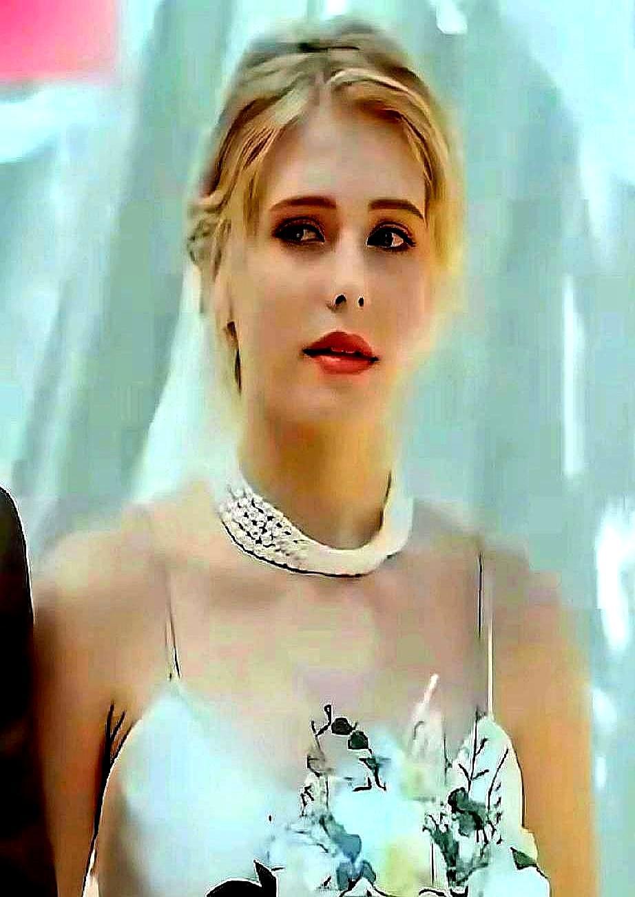 中国演员日薪800，乌克兰模特却拿走8000，拍的还是中国短剧。你没看错。