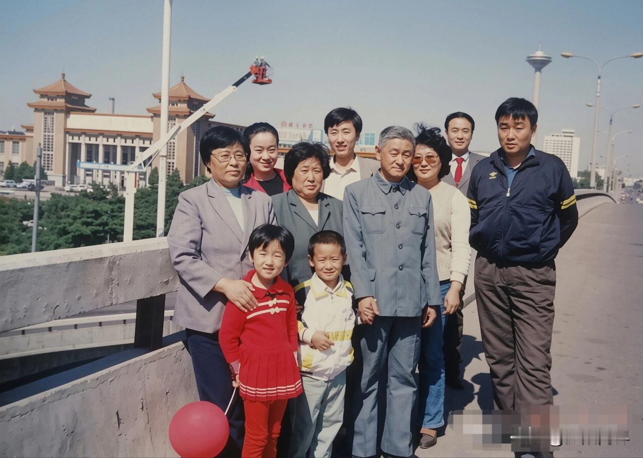 过去的沈阳确实辉煌直到2010年都是中国最发达城市城市实力超过大多数中国城市