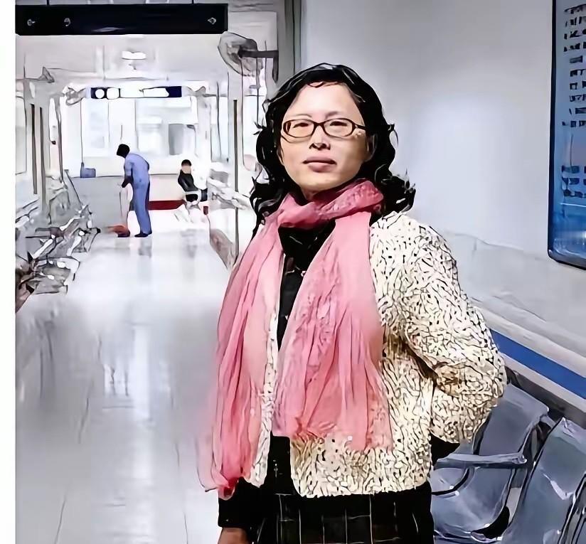 终于明白了！为啥前任院长不敢对兰越峰下手了，因为新来的院长上任之后就直接开除了她
