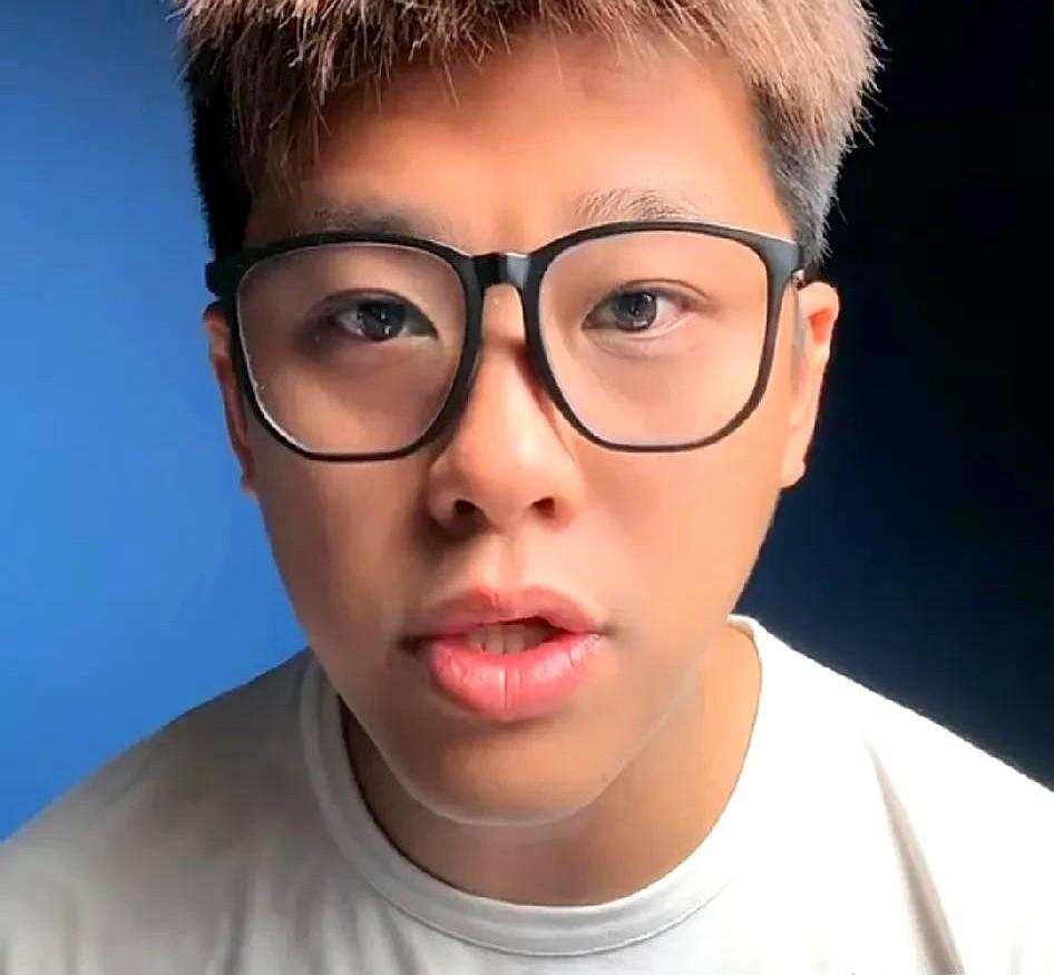 葛斯齐直播扔出重磅炸弹！汪小菲被S妈拉黑竟藏着这么多弯弯绕绕？原来2月6