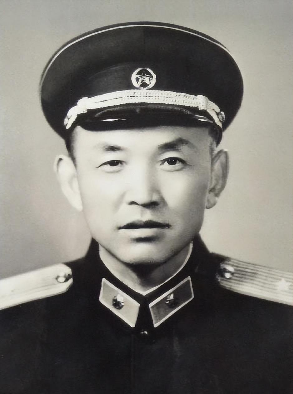 1951年，140师参谋长黎原因为打仗太厉害，资历却不够，军长为了提拔他，接