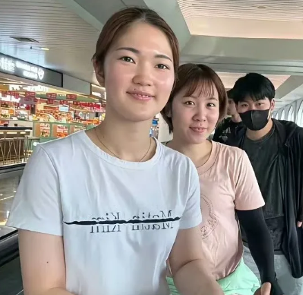 乒超联赛第二阶段比赛结束，三位日本队员回国，各有不同收获。木原美悠据说收获了爱