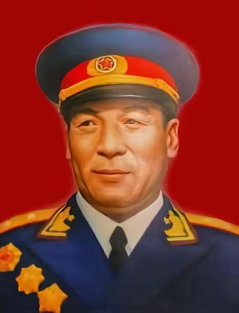 1955年，四野名将聂鹤亭原定只授中将，他心里十分不服，他是粟裕的老上司，凭什么