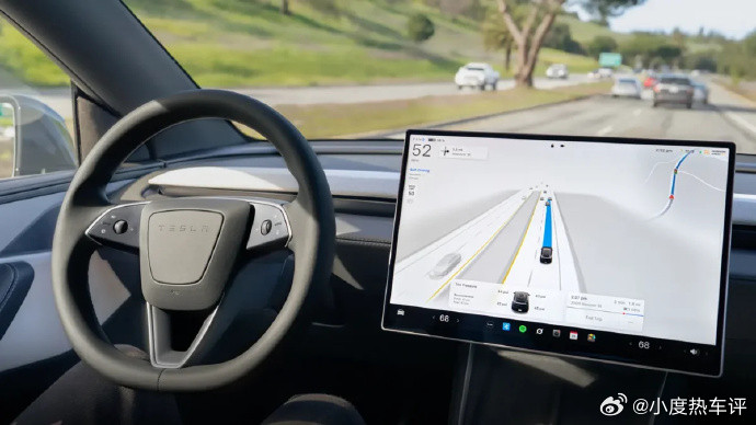 【特斯拉重启HW3车型FSDv14Lite推送，新增多项功能缩小与新