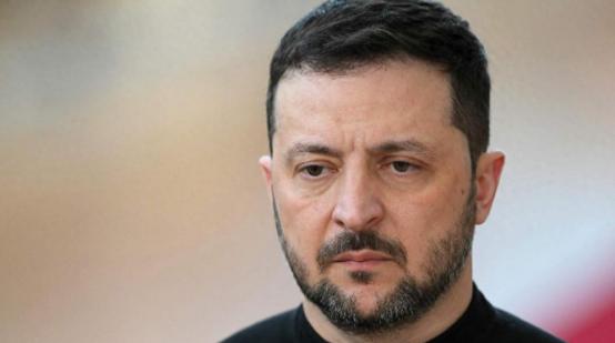 乌方高官访华回国后，泽连斯基点头，可以撤军顿巴斯，普京也抛橄榄枝。 乌克兰危