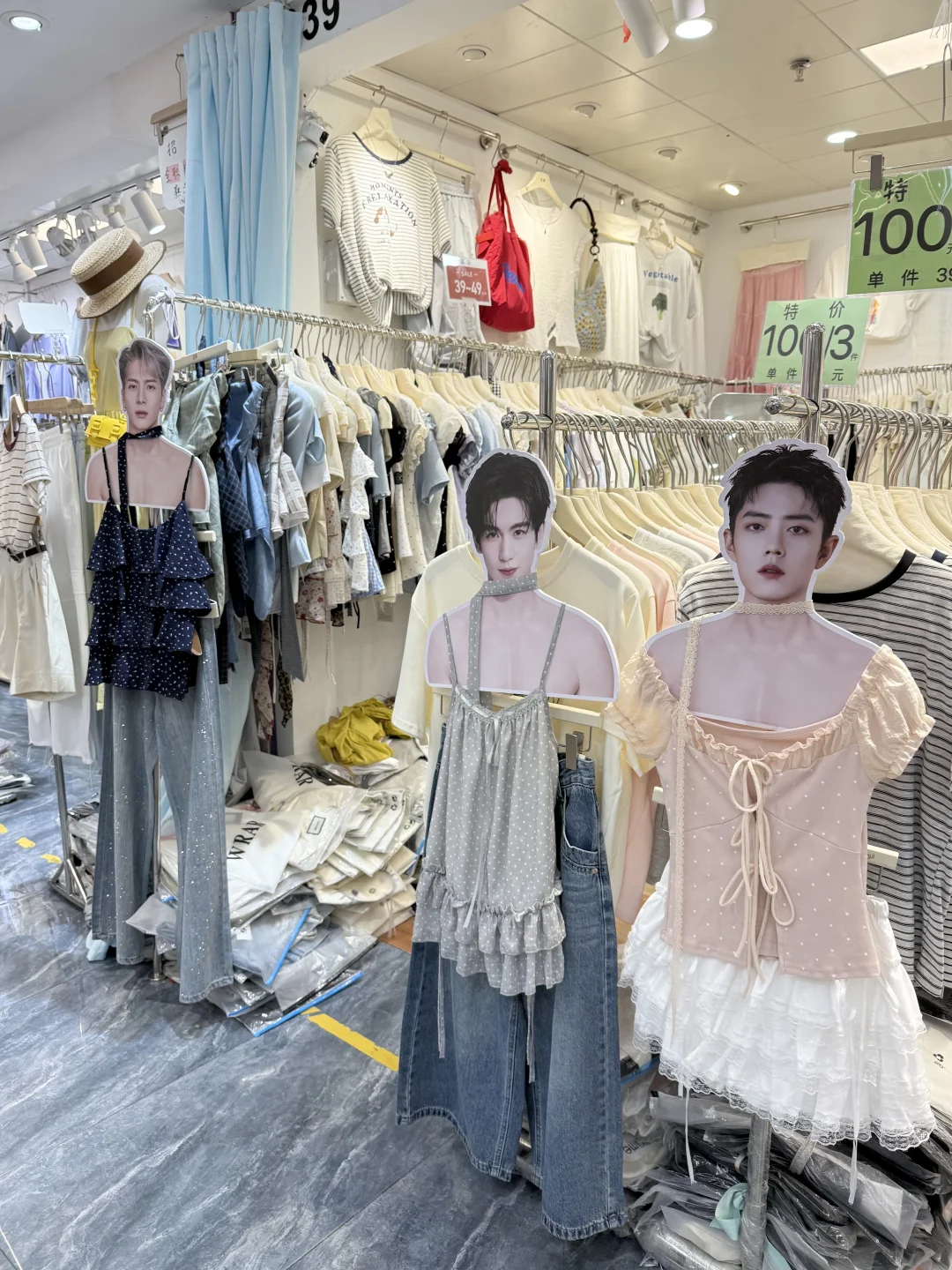 笑死了。。。他们知道自己当模特了吗？