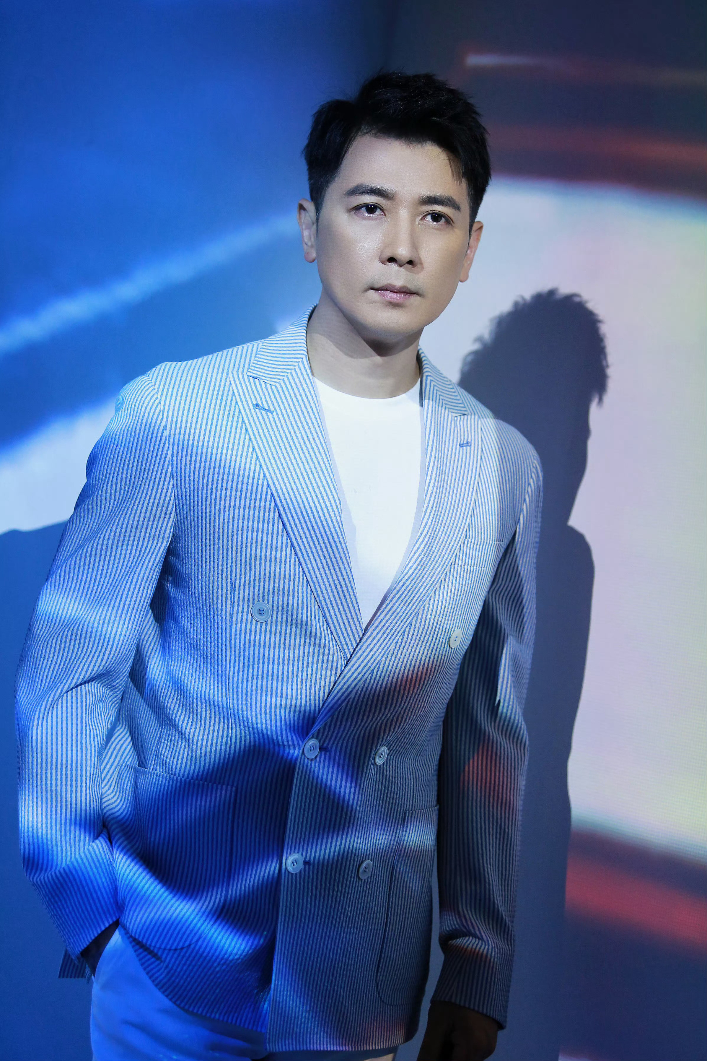 黄慧颐说保剑锋婚前出轨2026年1月14日，演员黄慧颐在社交平台发文并晒旧照，直