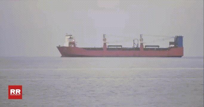 “北约军事力量，瑞典海军、瑞典海岸警卫队、瑞典海关与瑞典安全局在俄罗斯货轮，“阿