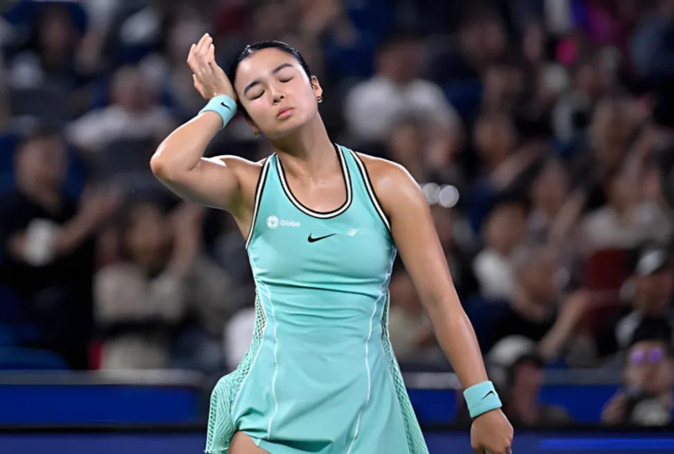 WTA1000武汉站，最失落的球星出现，不是王欣瑜，也不是赛会10号种子邦达尔，而是菲律宾一姐伊埃拉