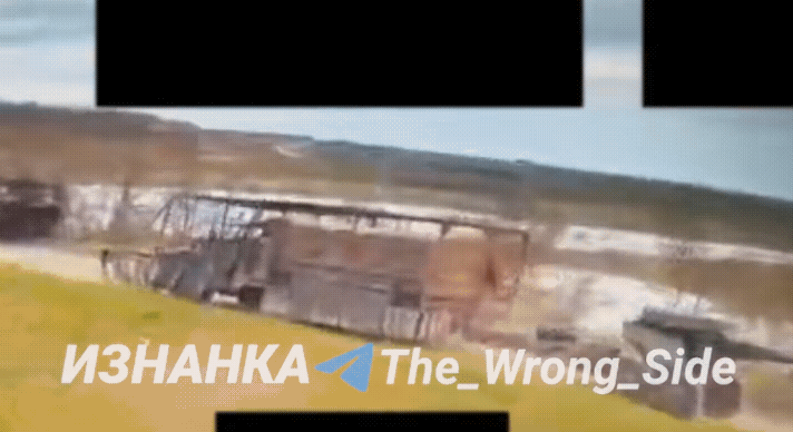 赚了！俄军用两架无人机摧毁了一辆乌军百万美元的重型火炮！俄军无人机在第聂伯州