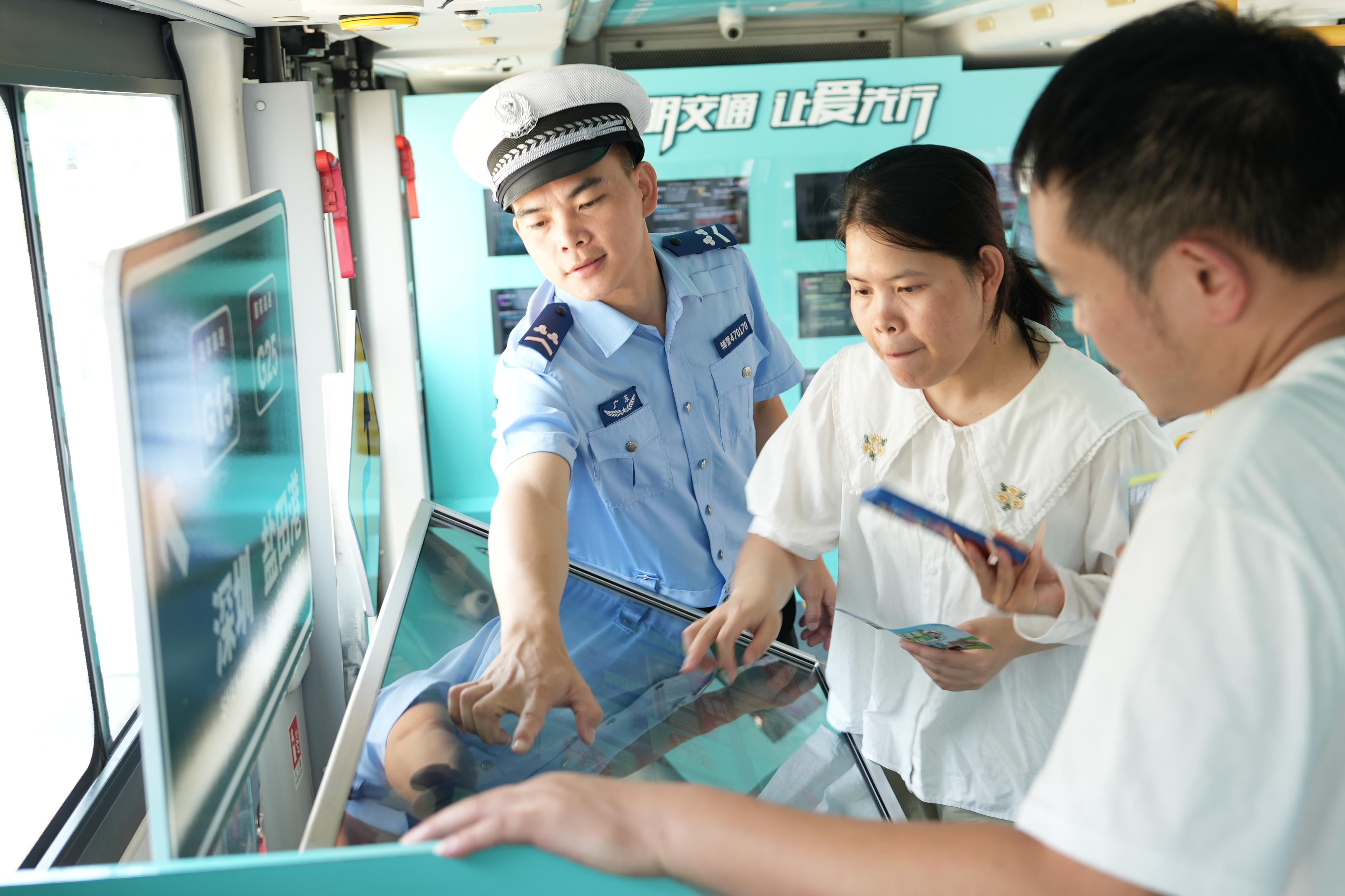 2000+短视频播放量破10亿！90后交警梁志聪用键盘守护网络文明