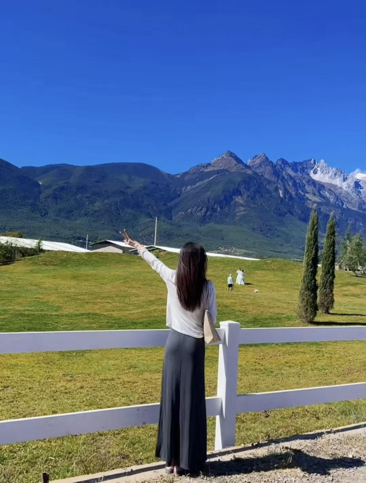 天秤座12月10日至12月16日运势分进合击，多管齐下。以策略灵活和行动效率