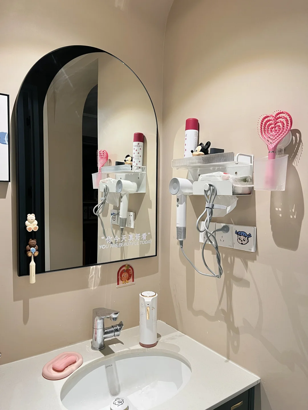 谁懂啊！卫生间干区这样收纳，真的太实用了🥹