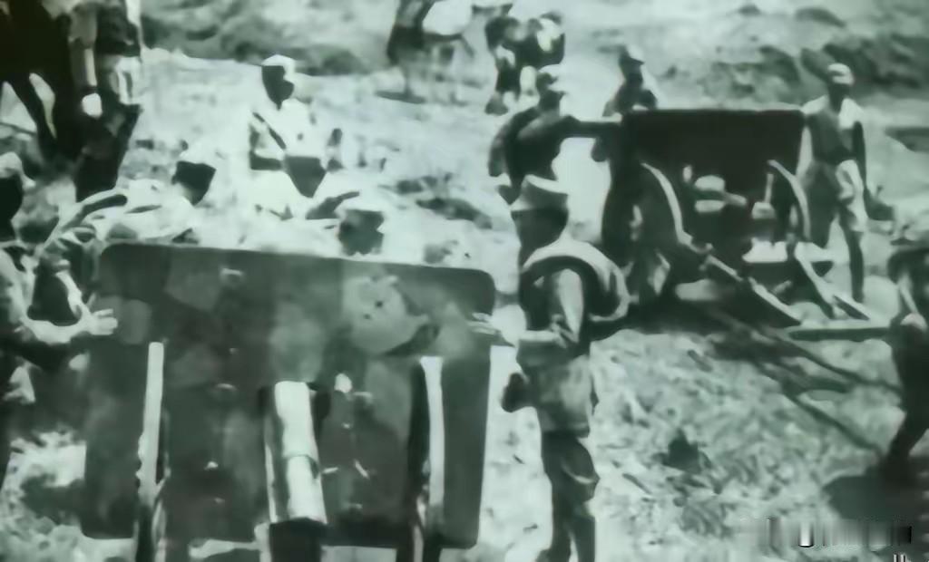 阎锡山最值被记的，不是当了山西王，而是1937年忻口前线，他把200多门炮摆在一