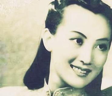 1929年，吴佩孚夫人的丫鬟翠香，十几岁时怀了老爷孩子，为了避免闹出丑闻，吴夫人