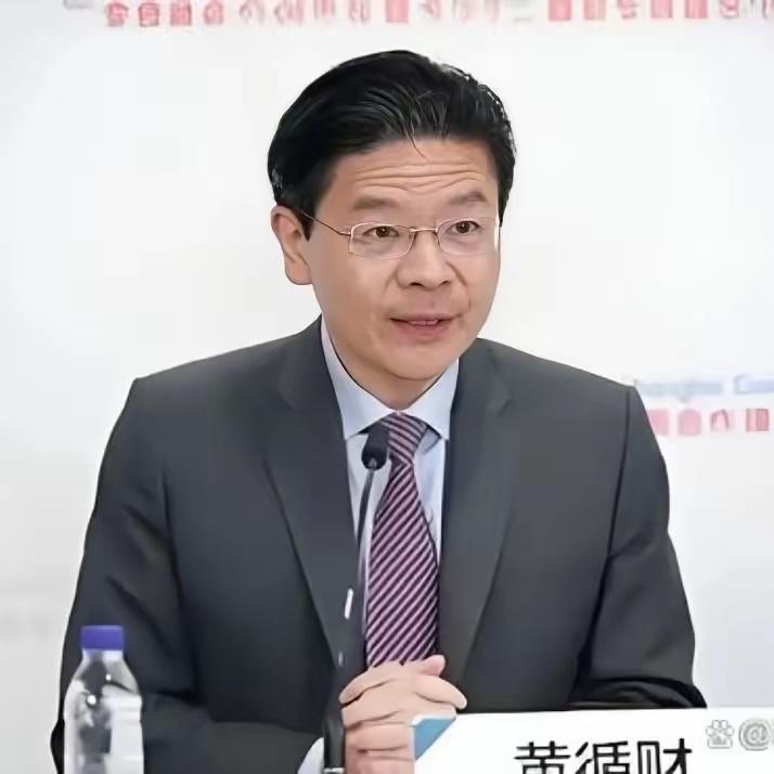 这是一场原本精心筹备的顶级饭局，灯光璀璨，佳肴备齐，唯独缺少了最重要的主角。就在