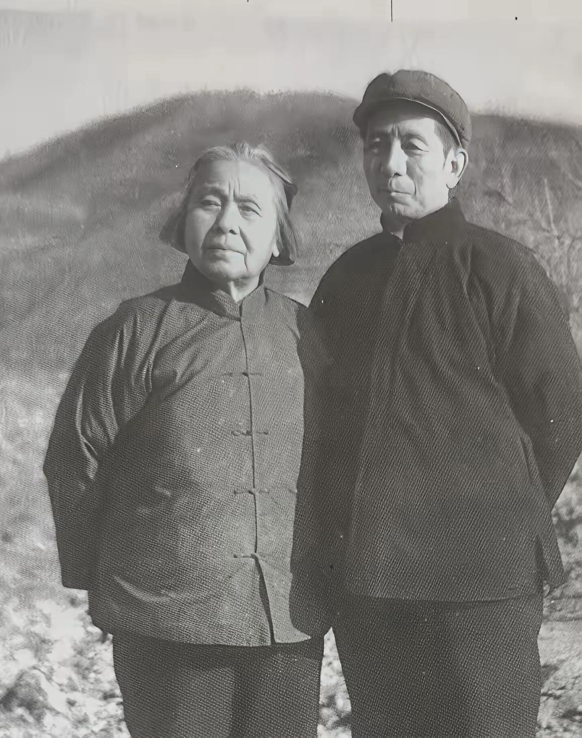 1975年丁玲的乡村相守岁月1975年，71岁的丁玲刚从秦城监狱出来，就被