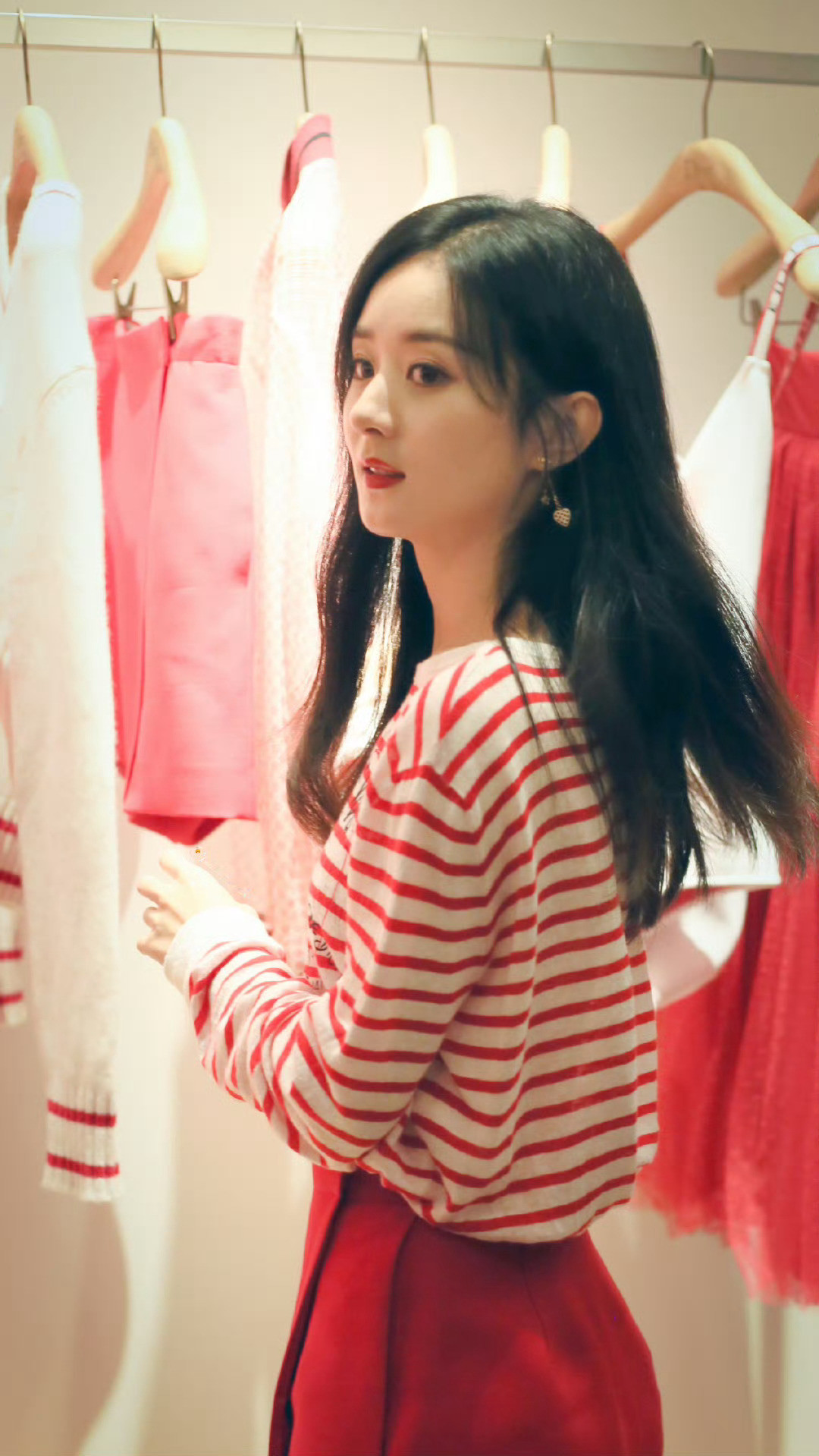 邻家的小妹妹呀美丽又动人～