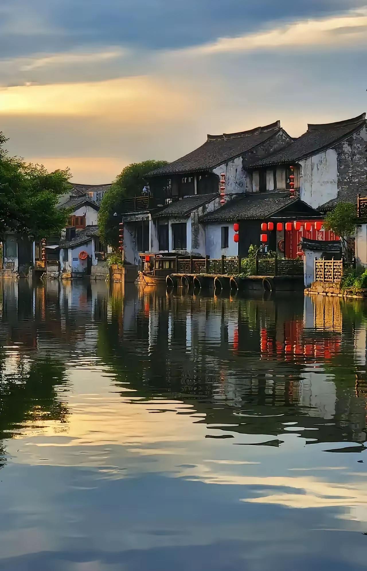 最好的长寿之道就是不要跟任何人打交道。如果你喜欢一个人独处，一个人在家里面静静的