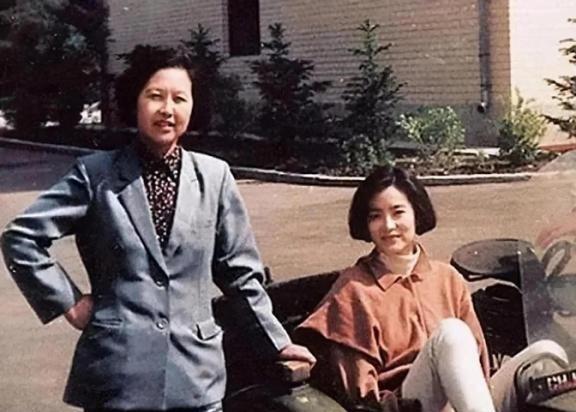 1948年，山东莱阳，因为吃了败仗，一个叫林维良的国军军医把刚出生3个月的女儿