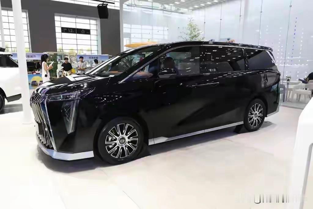 作为最后23万元就可以开走的一款大中型多用途汽车，向往M8宗师的技术参数可圈可点