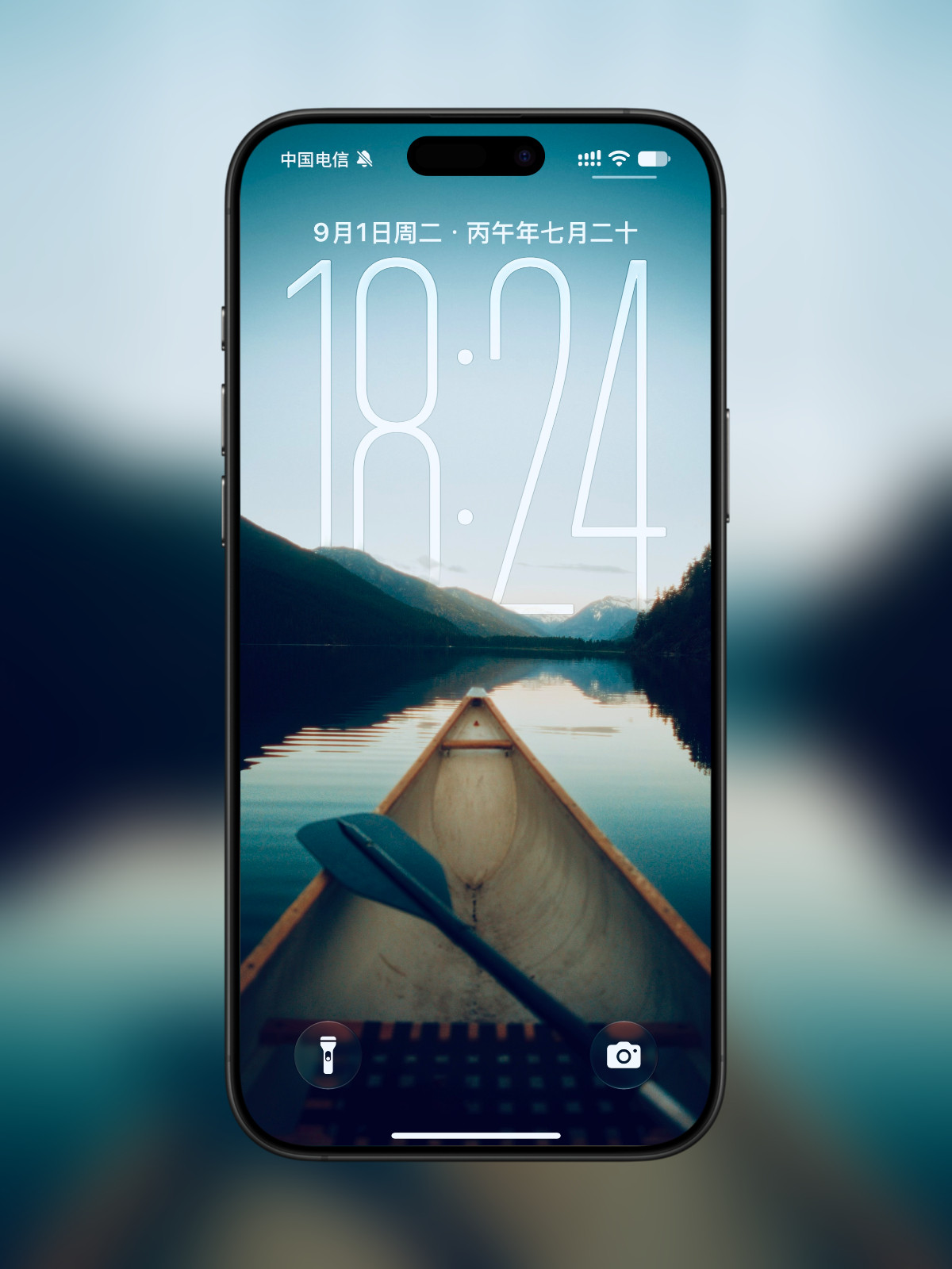 今日份景深壁纸一舟向山湖，万物归于平静🌿​​​
