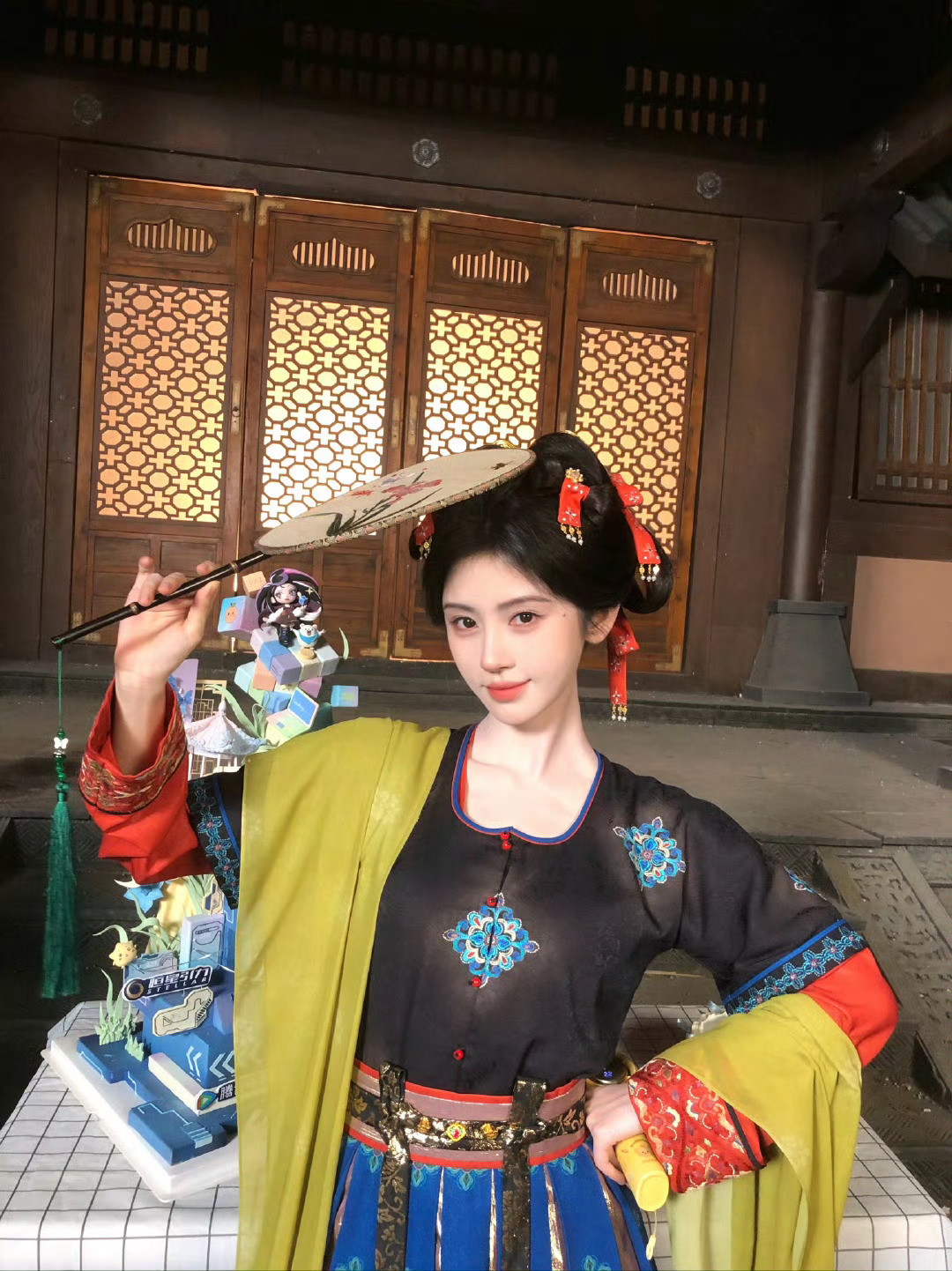 鞠婧祎萌脸太可爱了