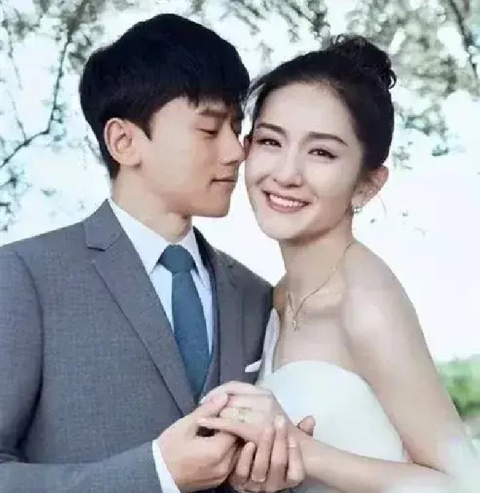 张杰谢娜被曝成长于被爱包围的家庭，网友直呼难怪能把婚姻过成偶像剧。一个四川小镇