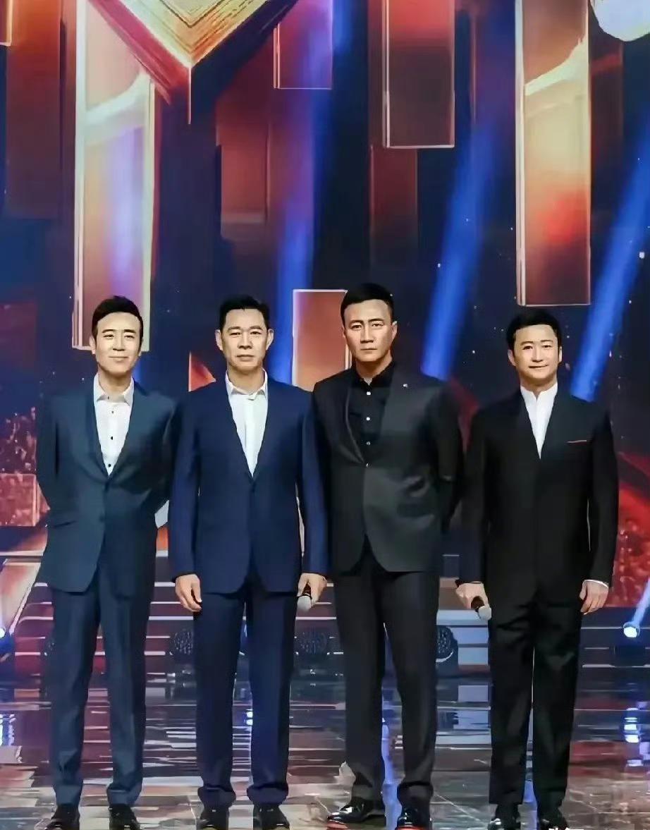 吴京：我那俩影帝是拿命换的，真比演技我排最后。胡军：京哥能打能哭，丰毅老师才