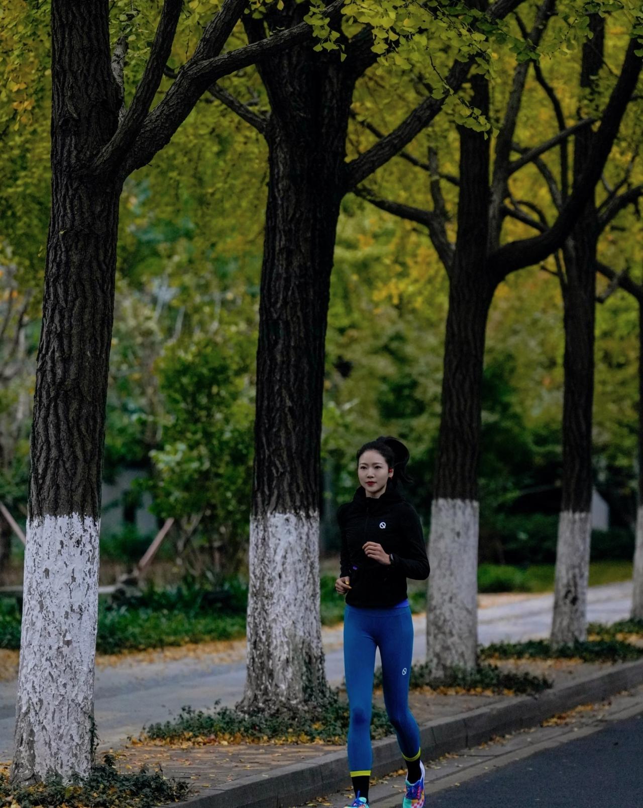 每月跑这个公里数是比较合适，过了，对多数人无益。可很多人还不以为然。