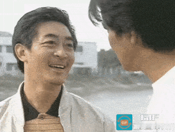 不知道是乔峰的降龙18掌厉害，还是孙悟空72变厉害，我想看他们两个切磋一下，以决