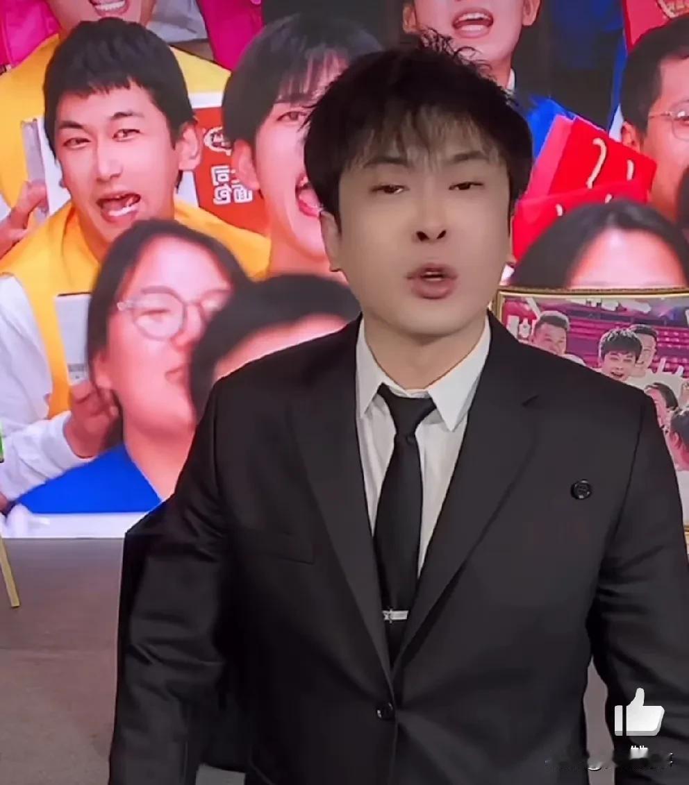 老狗说辛巴不是被老葛干退网的，老葛没有了敌人，以后会很难！