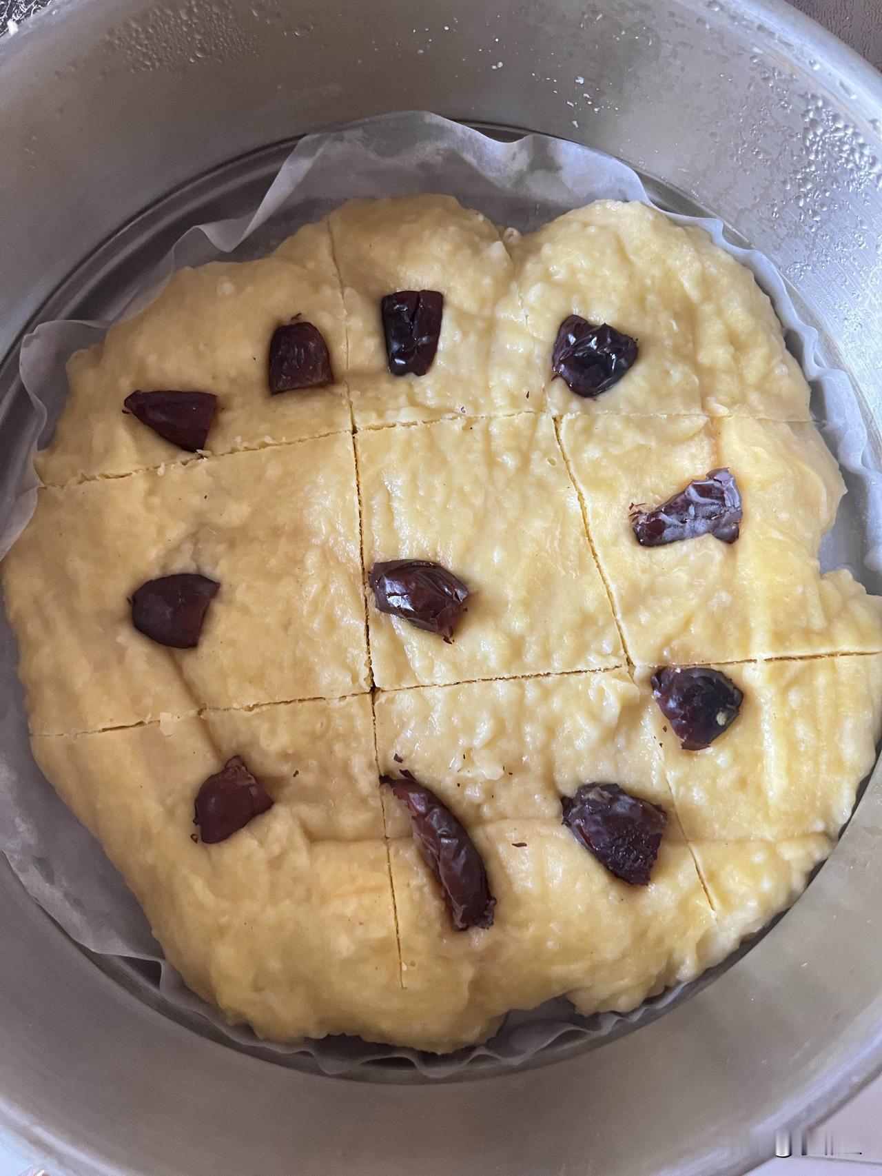 今天蒸的发糕又失败了，不但没发反而缩缩了[捂脸哭]，怎么回事儿啊？玉米