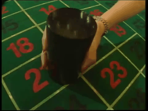 最近两年大A搞出来很多我看不懂的操作，比如北向资金实时交易数据给关了，然后又把基