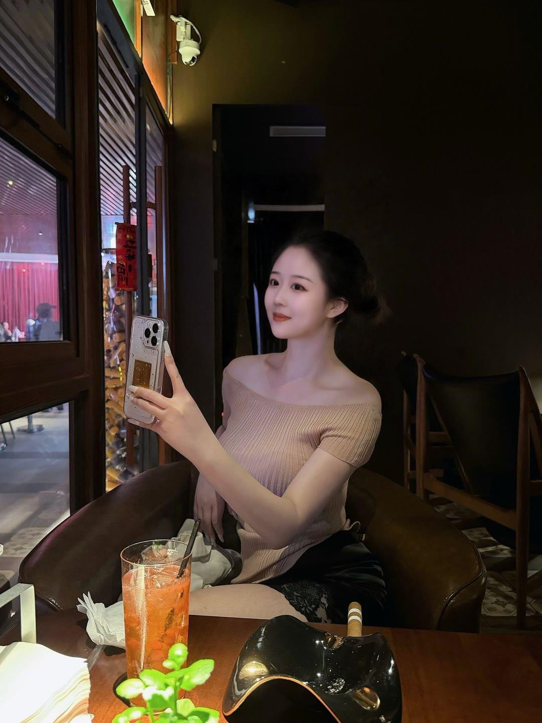 兜兜转转，还是迎来一句好聚好散，还彼此一个自在！