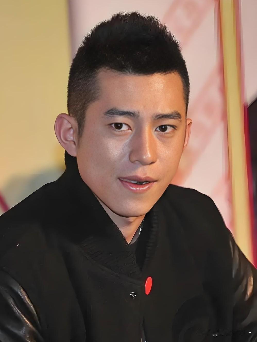 《依依向北风》最不合理的,就是关于俞乐山做生意这情节,倒不是说他做不了生