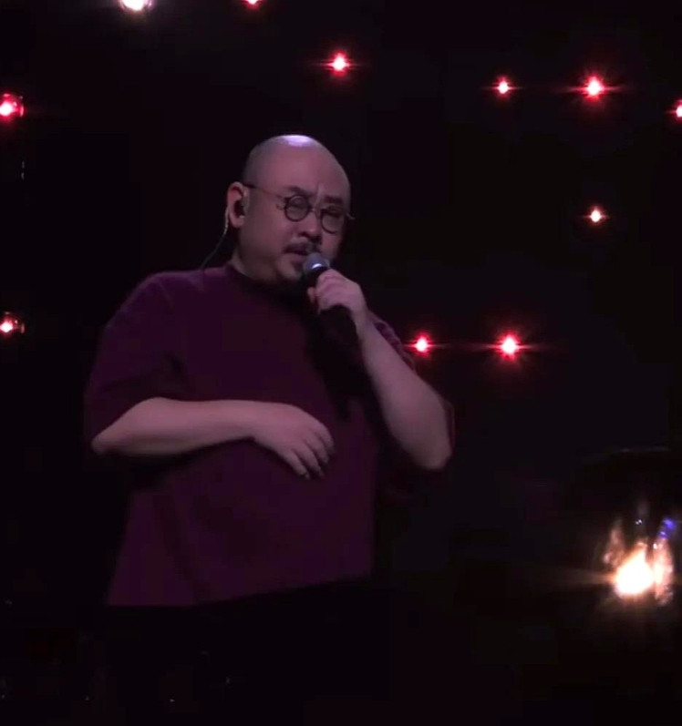 娱乐圈的残酷，在刀郎身上应验了！昨晚，刀郎的演唱会在重庆站完美落幕。谁能想到