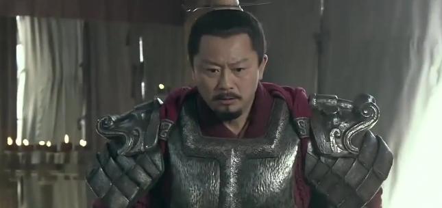 公元前193年，曹参正在家中喝酒。下人突然来报：“丞相萧何去世了。”曹参一听，丢