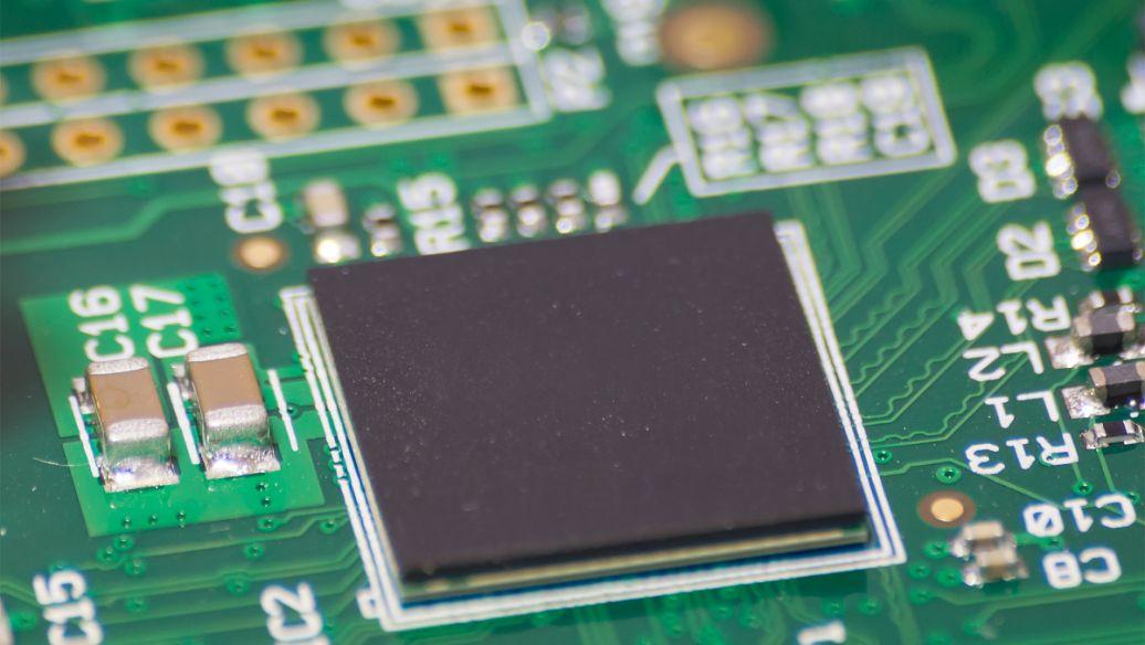 中国目前的海外投资已经到了极其严峻的地步，非常非常的危险。 中国企业的海外投